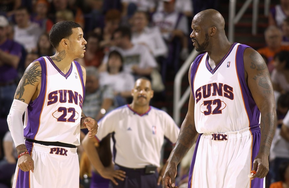PHOENIX - MARCH 21:  (L-R) Matt Barnes #22 of the Phoenix Suns talks to teammate Shaquille O'Neal #32 against the Washington Wizards on March 21, 2009 at US Airways Center in Phoenix, Arizona.  The Suns won 128-96.  NOTE TO USER: User expressly acknowledges and agrees that, by downloading and/or using this Photograph, user is consenting to the terms and conditions of the Getty Images License Agreement. Mandatory Copyright Notice: Copyright 2009 NBAE  (Photo by Barry Gossage/NBAE via Getty Images)