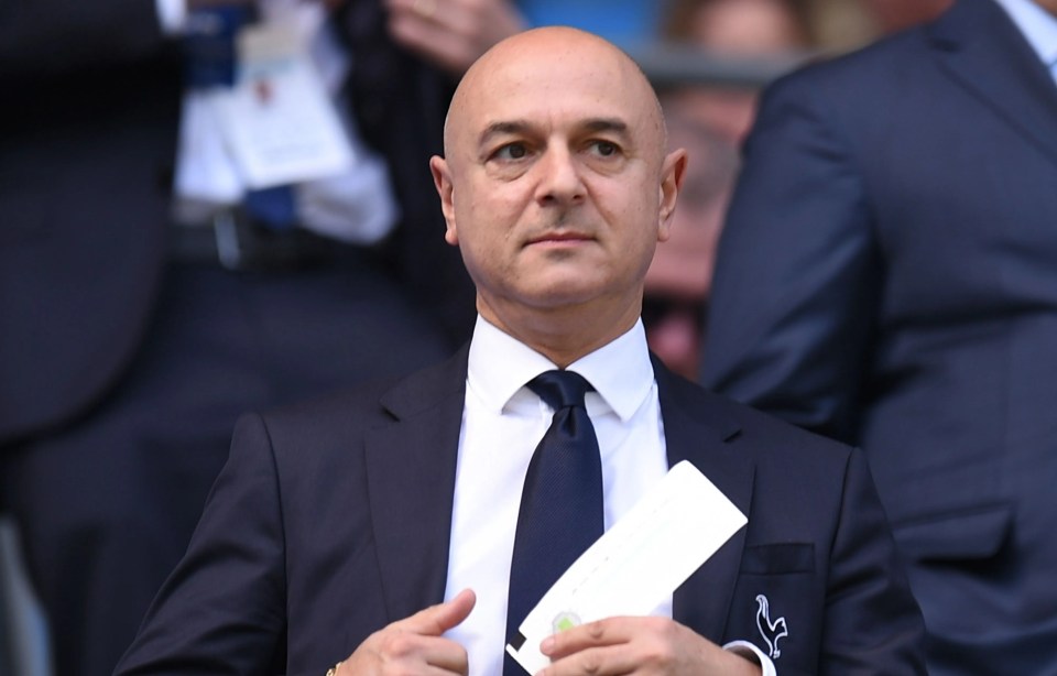 Spurs chairman Levy has Iraola as his no.1 target if they make a change