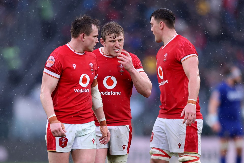 Wales are on course to lose every match at the Six Nations for two successive years