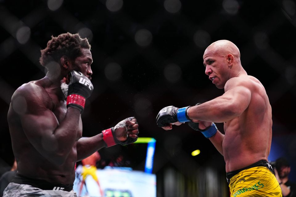 Cannonier [left] was victorious over Rodrigues in the main event at UFC Apex