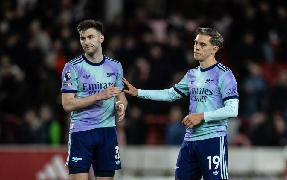 Arsenal lost further ground in the title race with a draw at Forest