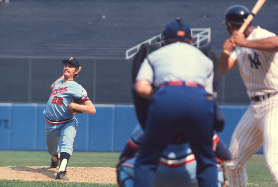 NEW YORK - CIRCA 1972: Pitcher Bert Blyleven #28 of the Minnesota Twins pitches against the New York Yankees during a Major League Baseball game circa 1972 at Yankee Stadium in the Bronx borough of New York City. Blyleven  played for the Twins from 1970-76 and 1985-88. (Photo by Focus on Sport/Getty Images)