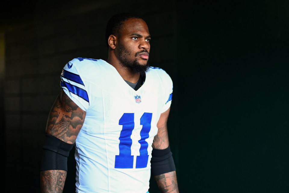 PHILADELPHIA, PA - DECEMBER 29: Dallas Cowboys defensive lineman Micah Parsons (11) enters the field before the game between the Dallas Cowboys and Philadelphia Eagles on December 29, 2024 at Lincoln Financial Field in Philadelphia, PA. (Photo by Kyle Ross/Icon Sportswire via Getty Images)