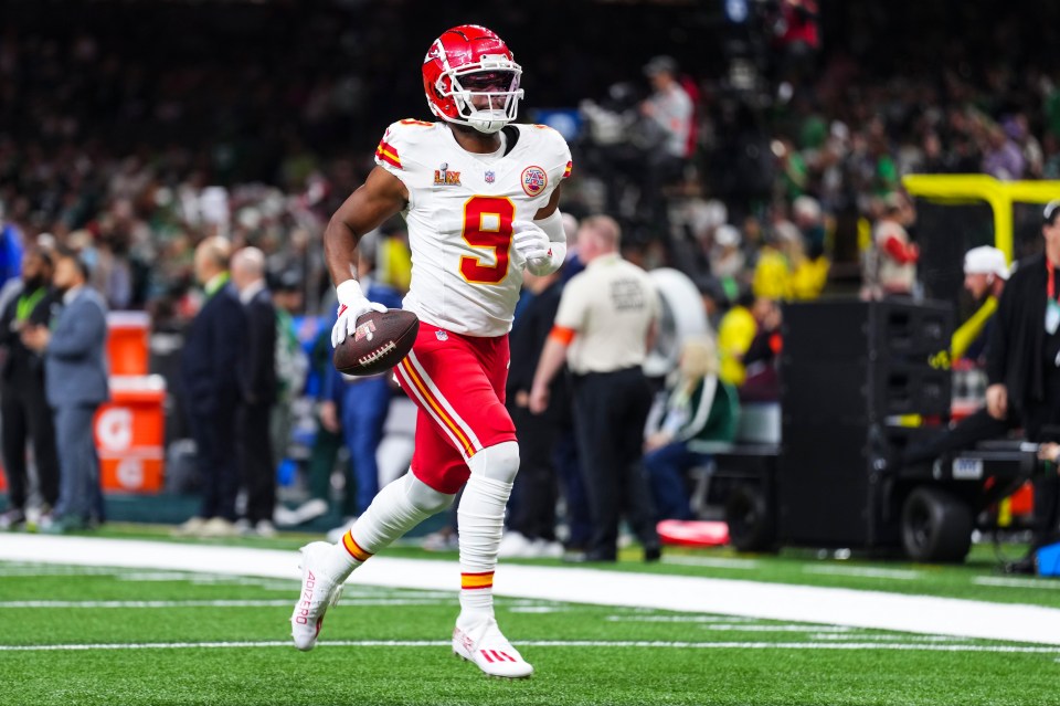 NEW ORLEANS, LA - FEBRUARY 09: JuJu Smith-Schuster #9 of the Kansas City Chiefs warms up prior to the NFL Super Bowl 59 football game against the Philadelphia Eagles at Caesars Superdome on February 9, 2025 in New Orleans, Louisiana. (Photo by Cooper Neill/Getty Images)