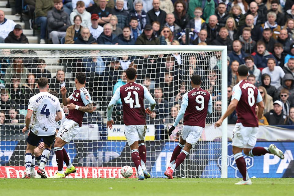 PRESTON, ENGLAND - MARCH 30: Marcus Rashford of Aston Villa scores his team's first goal during the Emirates FA Cup Quarter Final match between Preston North End and Aston Villa at Deepdale on March 30, 2025 in Preston, England. (Photo by Matt McNulty/Getty Images)