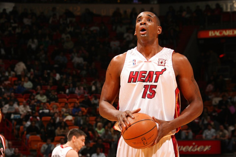 MIAMI - JANUARY 2: Mark Blount #15 of the Miami Heat shoots a foul shot against the Milwaukee Bucks during the game on January 2, 2008 at American Airlines Arena in Miami, Florida.  The Bucks won 103-98.  NOTE TO USER: User expressly acknowledges and agrees that, by downloading and/or using this Photograph, user is consenting to the terms and conditions of the Getty Images License Agreement. Mandatory Copyright Notice: Copyright 2008 NBAE (Photo by Victor Baldizon/NBAE via Getty Images)