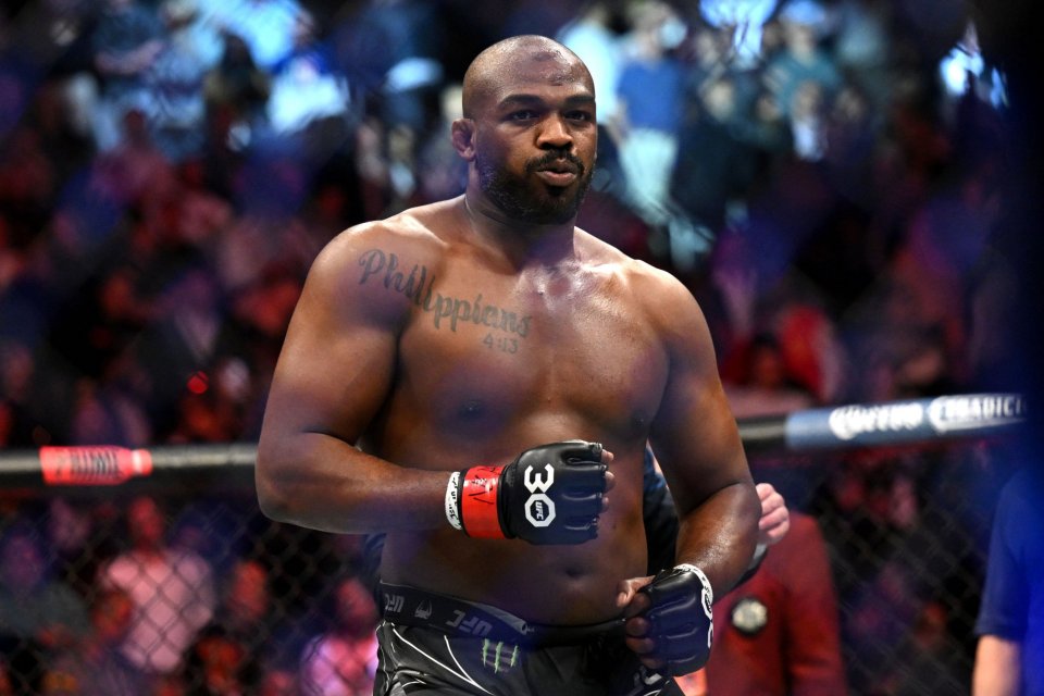 Jones has allegedly asked for six months to prepare for Aspinall