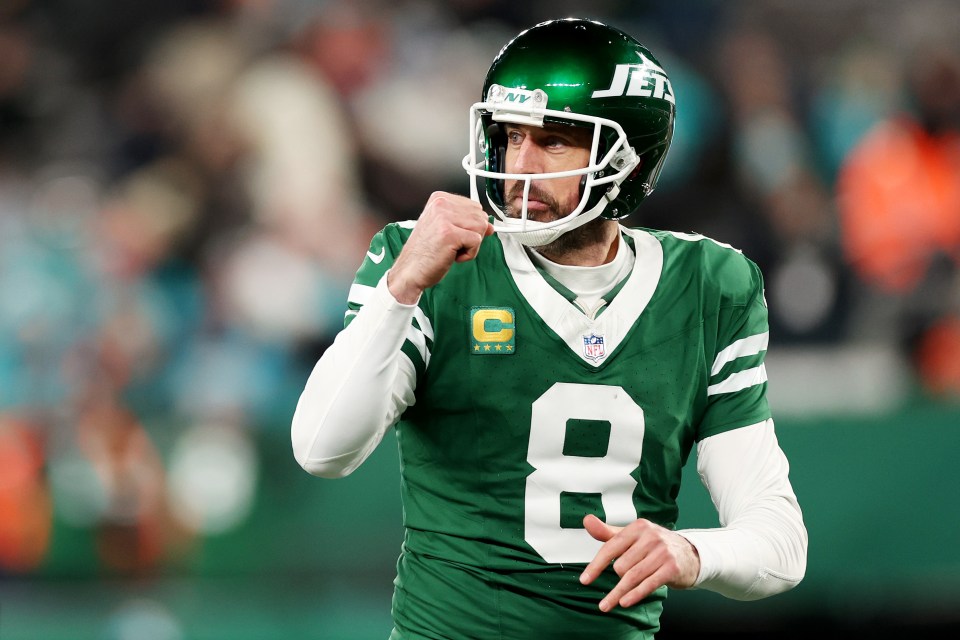 Rodgers is being courted by Tomlin and the Steelers