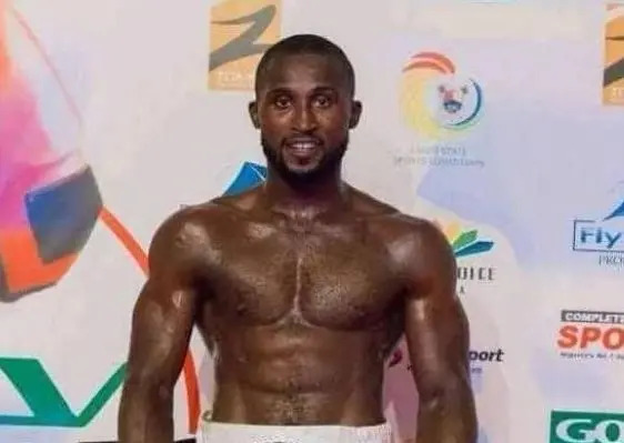 Olanrewaju was a former Nigerian and West African light heavyweight champion