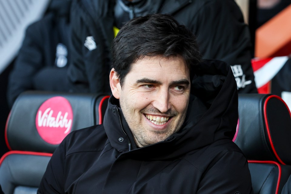 Iraola is their top target if they decide to change manager