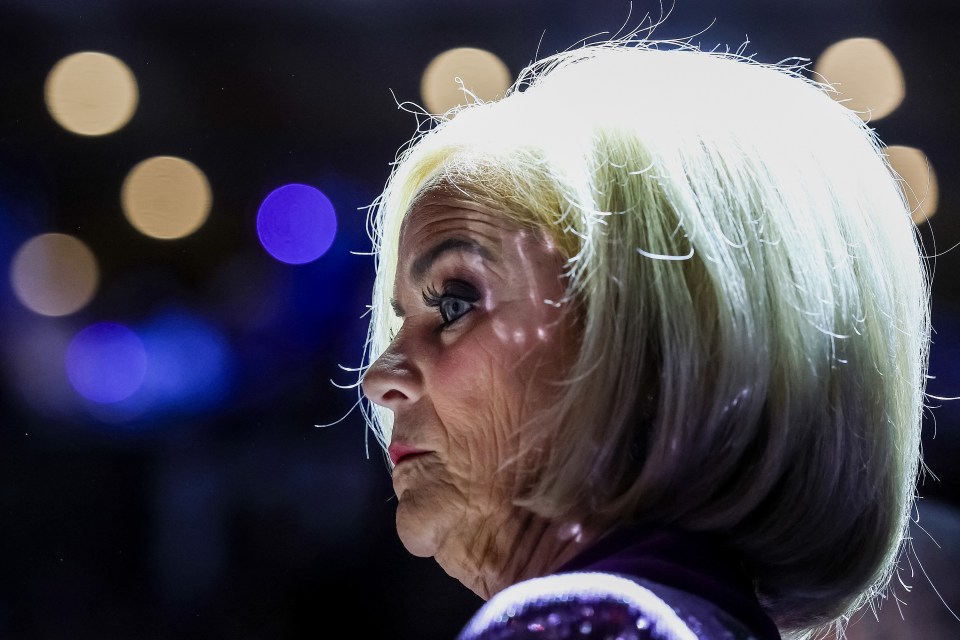 Mulkey was described as a 'rude person' by Smith