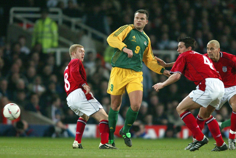 Lampard and Scholes couldn't contain players they were far superior too