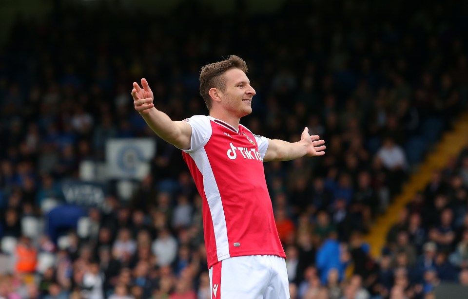 Mullin remains a hero at the Racecourse ground