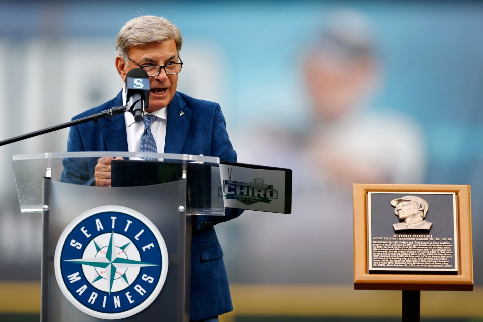Rizzs is the voice of the Mariners and has had a number of other near misses in the booth