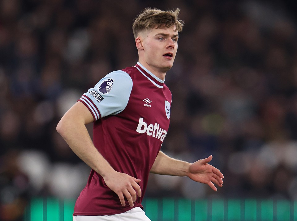 LONDON, ENGLAND - FEBRUARY 27: Evan Ferguson of West Ham United during the Premier League match between West Ham United FC and Leicester City FC at London Stadium on February 27, 2025 in London, England. (Photo by Harry Murphy - Danehouse/Getty Images)