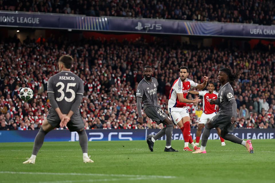 LONDON, ENGLAND - APRIL 8: Mikel Merino of Arsenal scores a goal to make it 3-0 during the UEFA Champions League 2024/25 Quarter Final First Leg match between Arsenal FC and Real Madrid C.F. at Arsenal Stadium on April 8, 2025 in London, England. (Photo by Catherine Ivill - AMA/Getty Images)