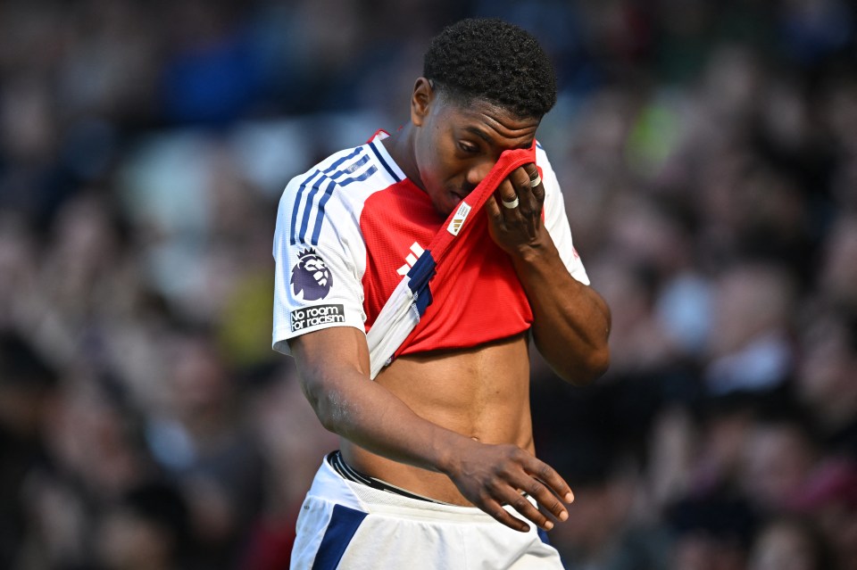 It was an afternoon to forget for Lewis-Skelly and Arsenal