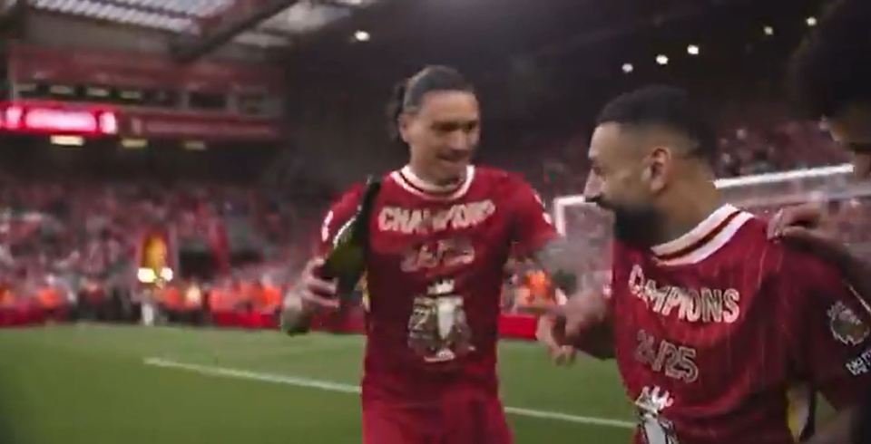 Nunez was a little cheeky and poured non-alcoholic champagne on Salah