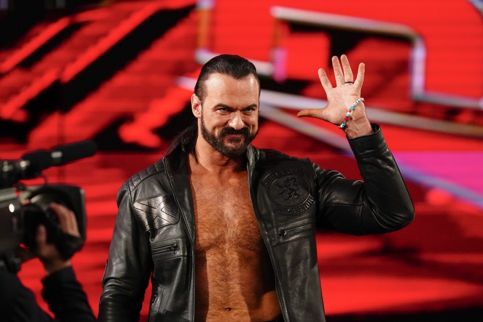 McIntyre has urged fans to be respectful of wrestlers they meet in Vegas