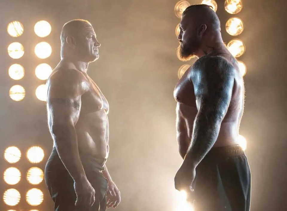 Hall has a literal gigantic task on his hands to beat Pudzianowski