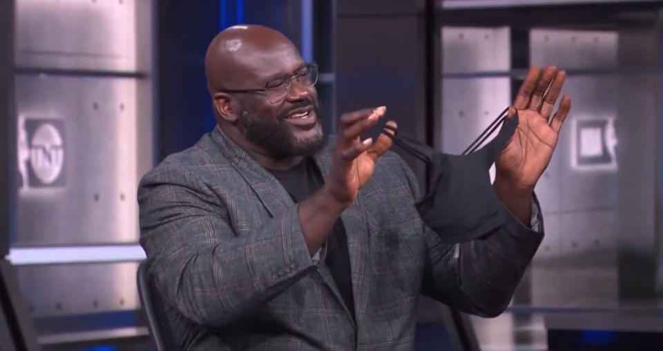 O'Neal offered Barkley $1m to a charity if he put on the tight black vest