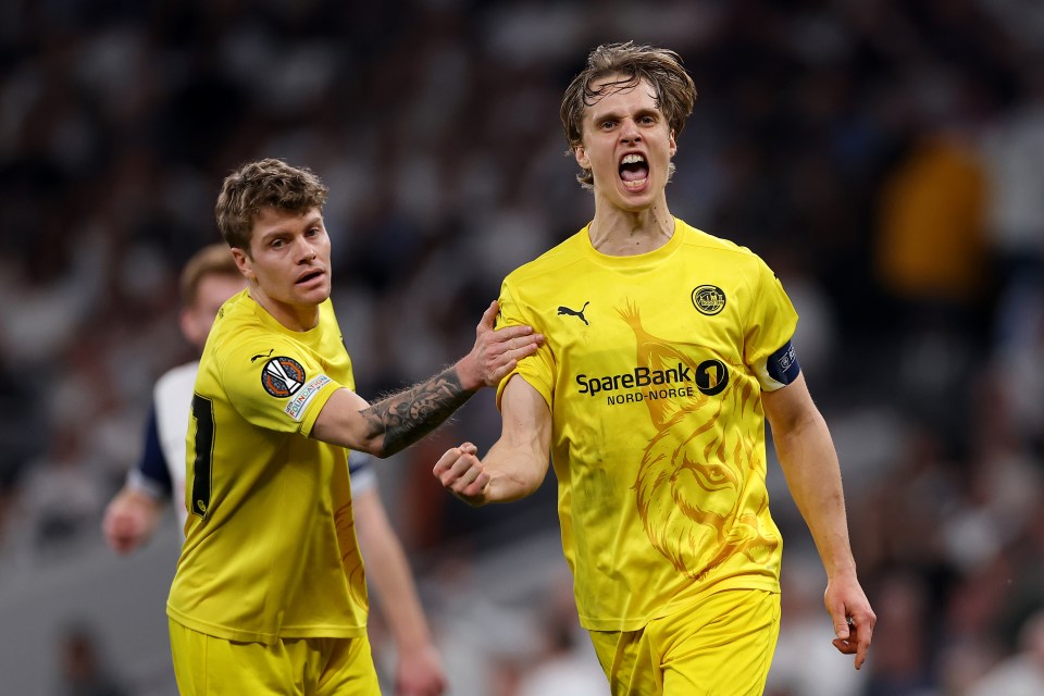 LONDON, ENGLAND - MAY 01: Ulrik Saltnes of FK Bod/Glimt celebrates scoring his team's first goal during the UEFA Europa League 2024/25 Semi Final First Leg match between Tottenham Hotspur and FK Bodo/Glimt at Tottenham Hotspur Stadium on May 01, 2025 in London, England. (Photo by Ryan Pierse/Getty Images)