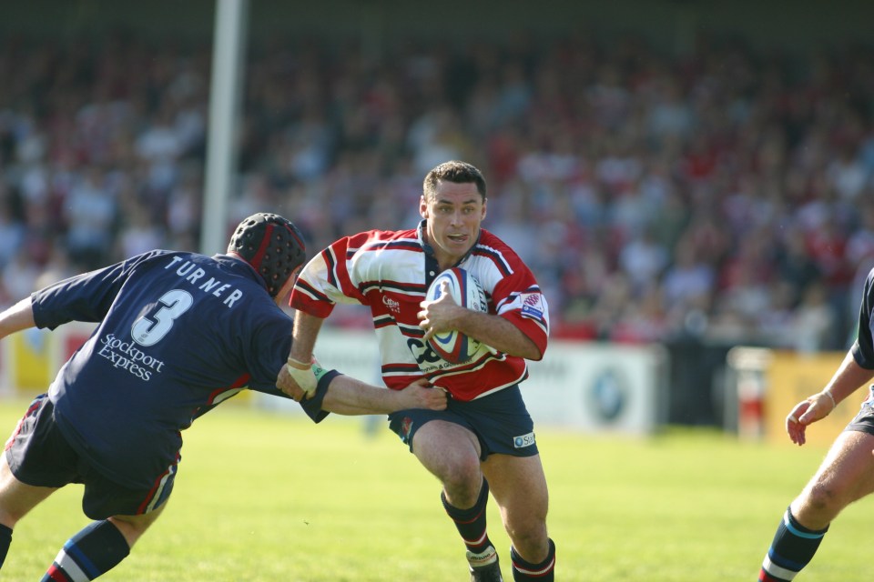 McRae played for Gloucester between 2003 and 2006, where he was reunited with O'Gara